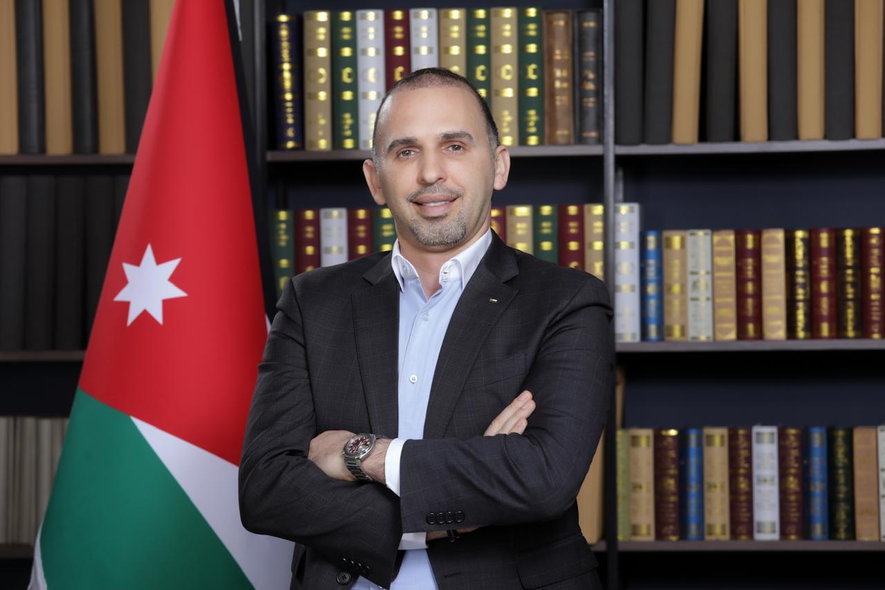 وابت العقل في زمن الجنون..  كتب هاني الدباس