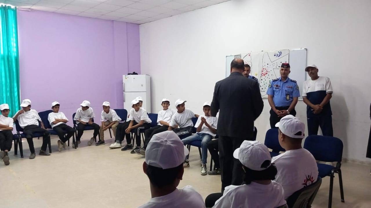 انطلاق معسكر النشاط الرياضي والبدني في مركز شباب وشابات الظليل