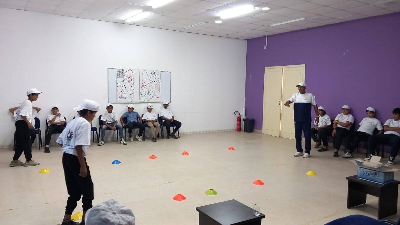 انطلاق معسكر النشاط الرياضي والبدني في مركز شباب وشابات الظليل