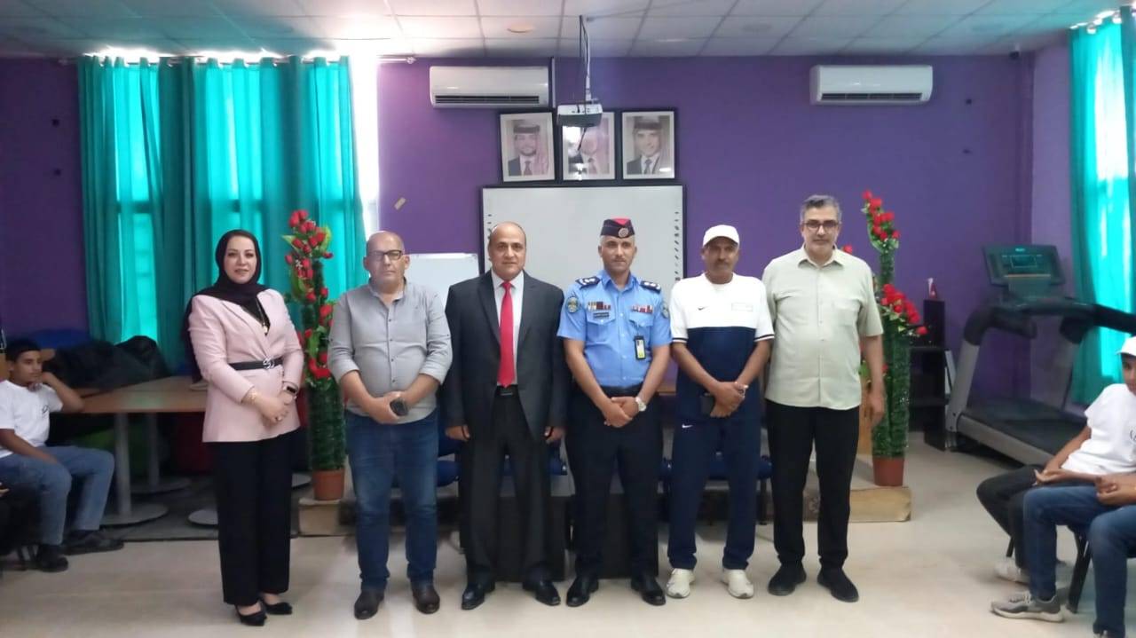 انطلاق معسكر النشاط الرياضي والبدني في مركز شباب وشابات الظليل