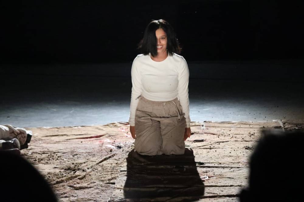 “أوار خامدة”صراع الإنسان مع ذاته وحياة زوجية على حافة الفناء