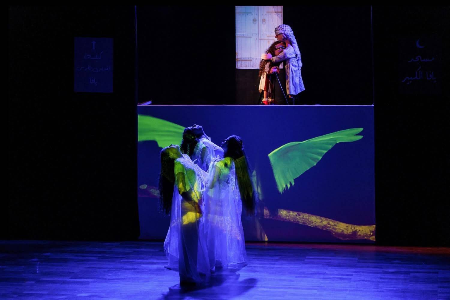 بالصور .. عمان الأهلية تحصد ثلاث جوائز بمهرجان المسرح الدولي بالإسكندرية عن عملها المسرحي يافا والباب الأزرق