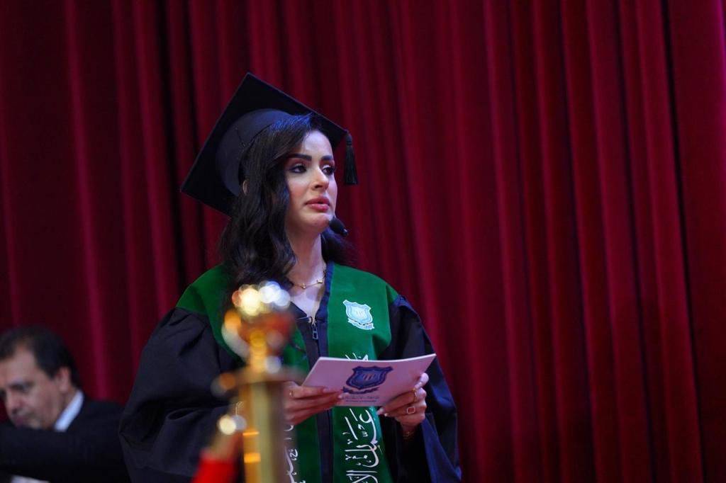 بالصور ... الأميرة آية بنت فيصل ترعى اليوم الأول لإحتفال عمان الأهلية بتخريج طلبتها للفصل الثاني من الفوج 32