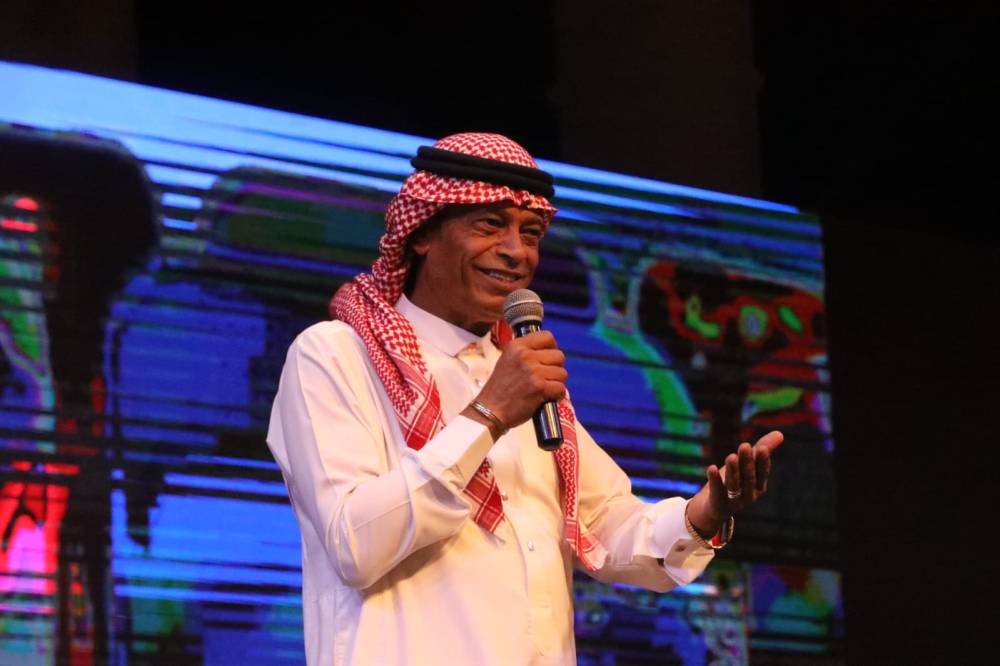  الساحة الرئيسية تتزين بالتراث الاردني والمصري بتوليفة فنية مميزة. 