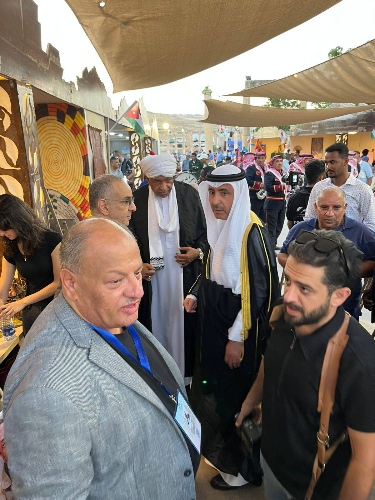 افتتاح جناح السفارات في مهرجان جرش بحضور وزير الثقافة