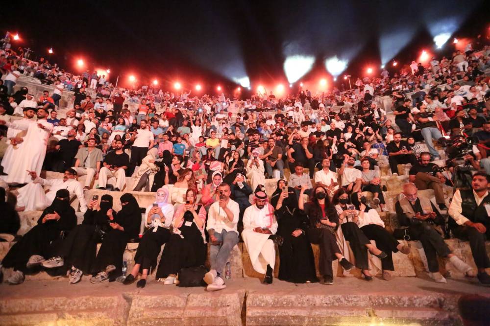 في ليلة الـ أحلام.. الجنوبي يعبق بعطر الخليج