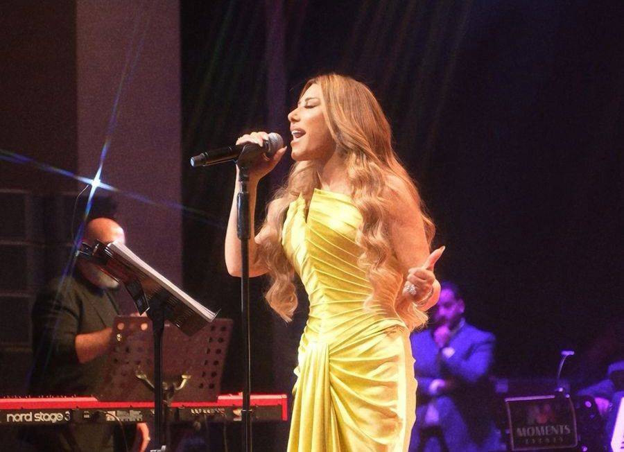 نجوى كرم تلامس قلوب جمهور إسطنبول بأمسية غنائية مبهرة وتستعد لمهرجان قرطاج الدولي