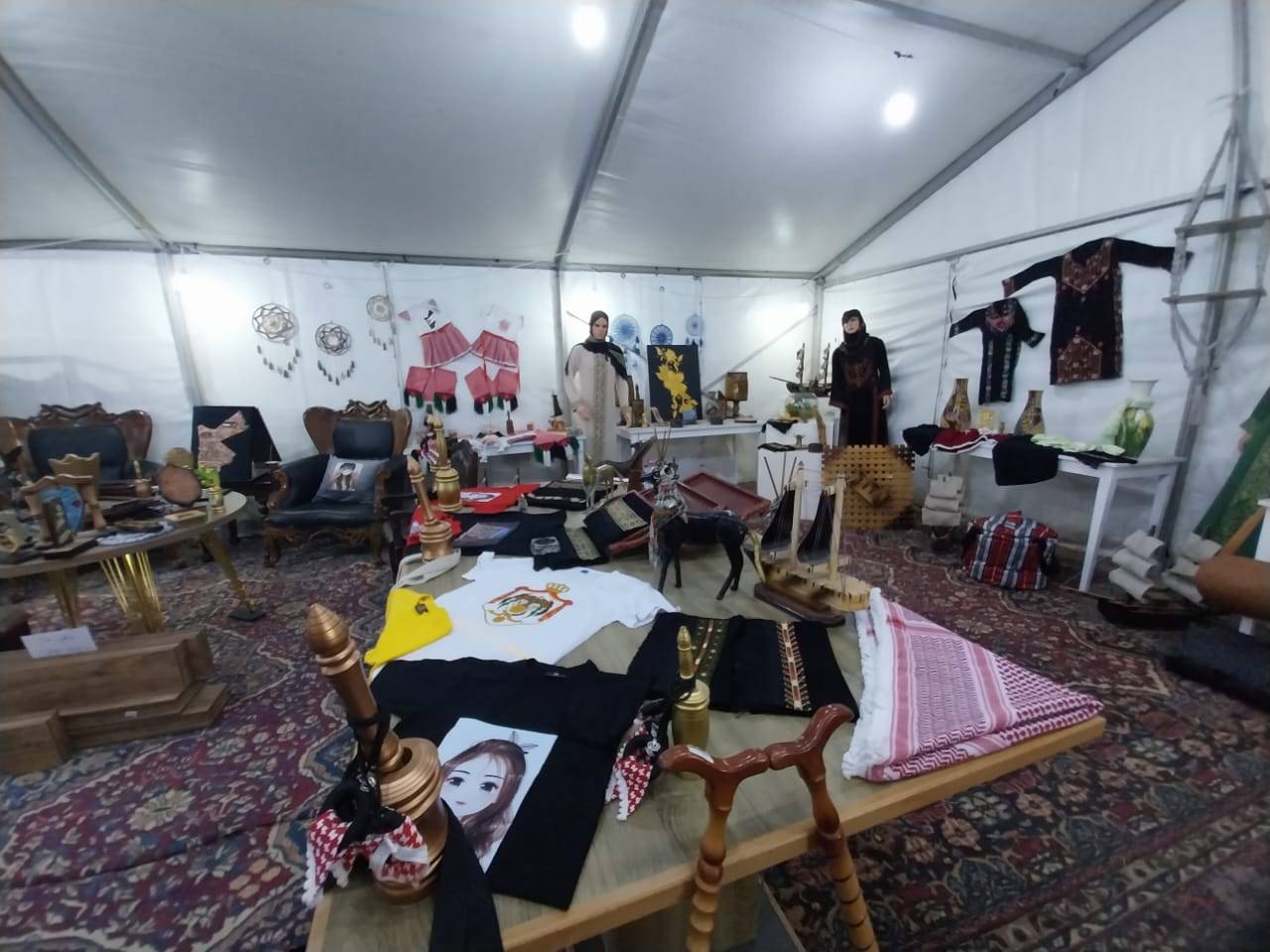 إدارة مراكز الإصلاح والتأهيل تشارك بمهرجان جرش بخيمة لعرض منتوحات نزلاء المراكز 