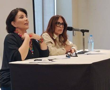 في ندوة على هامش مهرجان المونودراما ضمن فعاليات جرش 39 تقلا شمعون تُقارب بين دفء الخشبة وبرودة العدسة