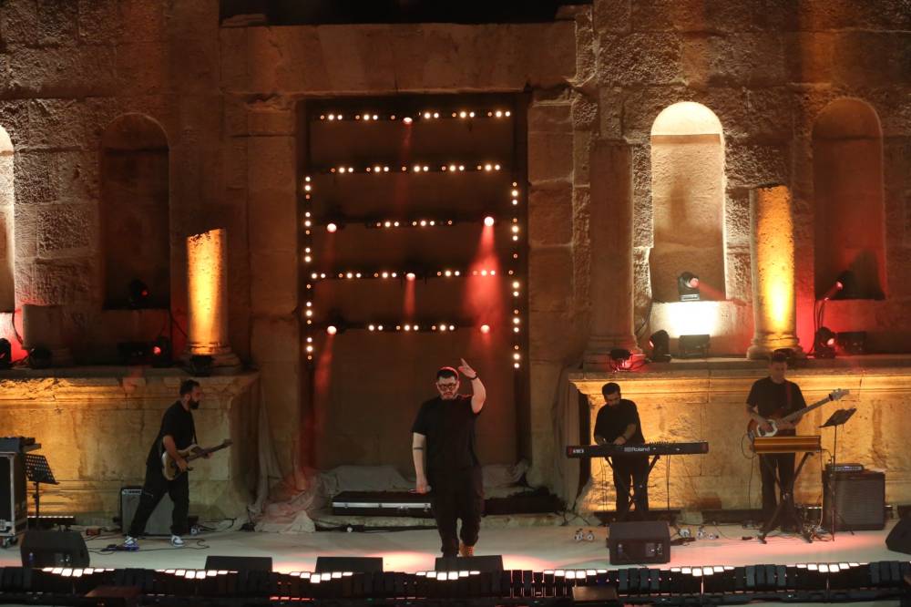 زين سجدي قدمت مزيجا من الراب والجاز والموسيقى العربية  وبيج سام يتألق  على المسرح الشمالي