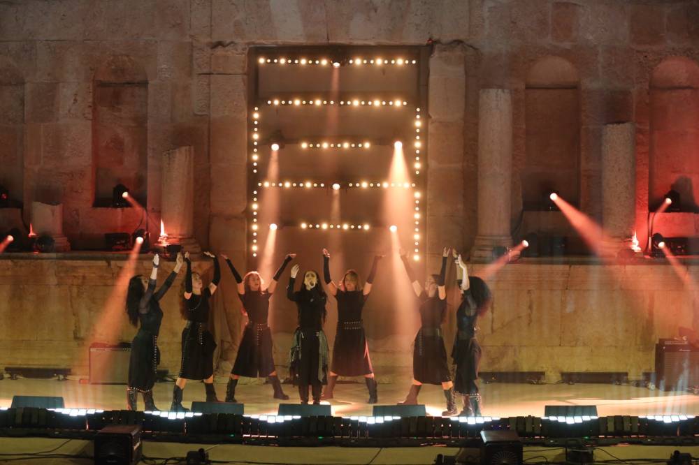 زين سجدي قدمت مزيجا من الراب والجاز والموسيقى العربية  وبيج سام يتألق  على المسرح الشمالي