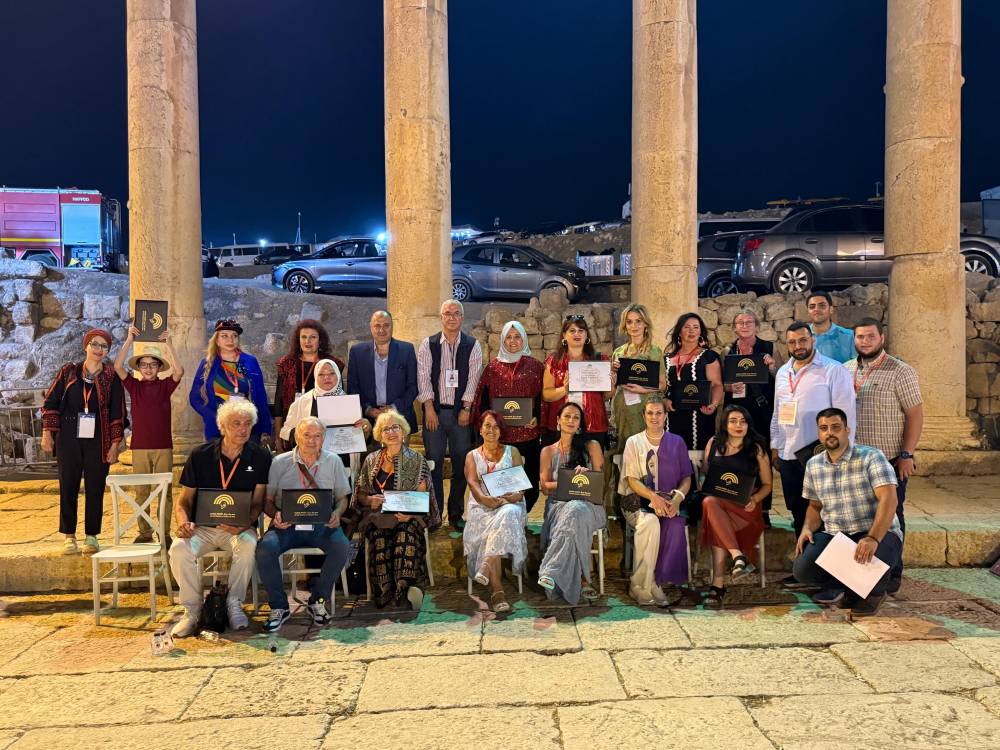 بمشاركة ٢٣ فنان افتتاح سمبوزيوم مهرجان جرش الدولي للفنون التشكيلية  ارسم وطنك الاردن 