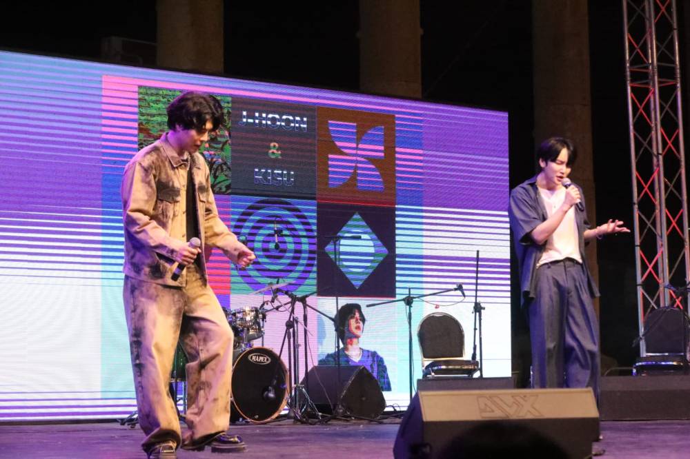 فعاليات متنوعة على الساحة الرئيسية تجمع بين التراث والفن المعاصر في رحاب جرش