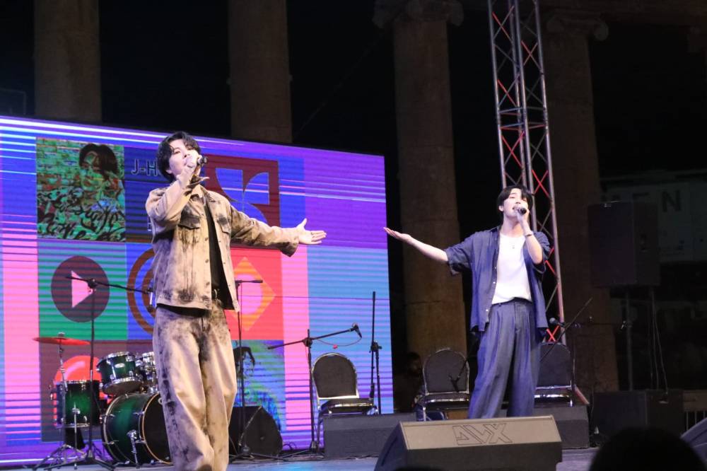 فعاليات متنوعة على الساحة الرئيسية تجمع بين التراث والفن المعاصر في رحاب جرش