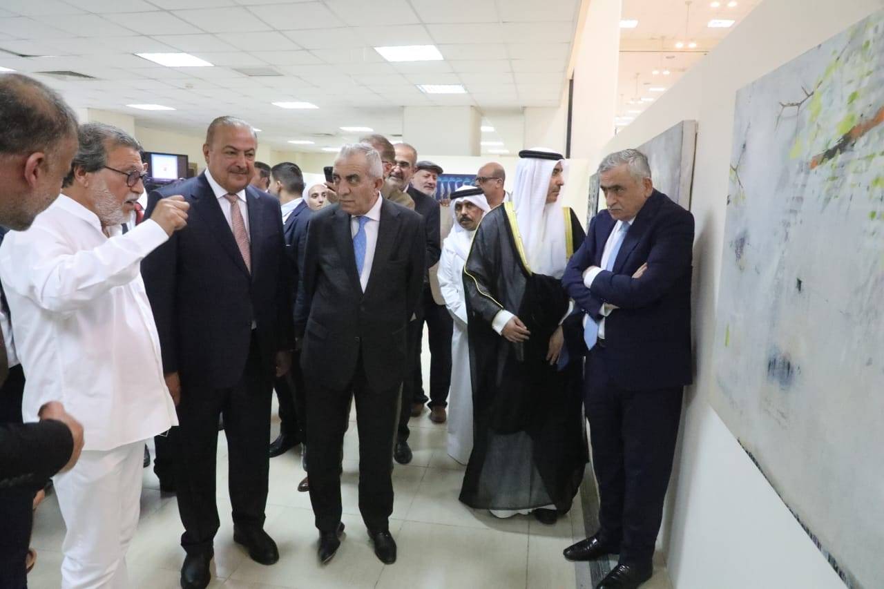 وزير الثقافة يفتتح معرض سيمبوزيوم الرسم والحروفية