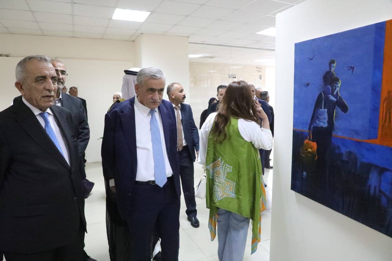 وزير الثقافة يفتتح معرض سيمبوزيوم الرسم والحروفية