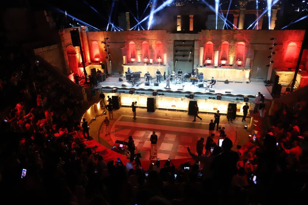 نويل خرمان والأخرس يُشعلان المسرح الشمالي في “ليلة فلسطينية” بمهرجان جرش