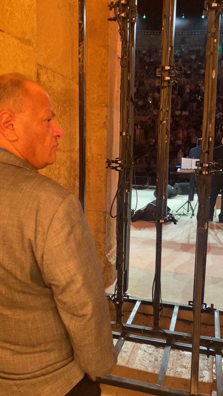 أيمن سماوي… خلف الكواليس