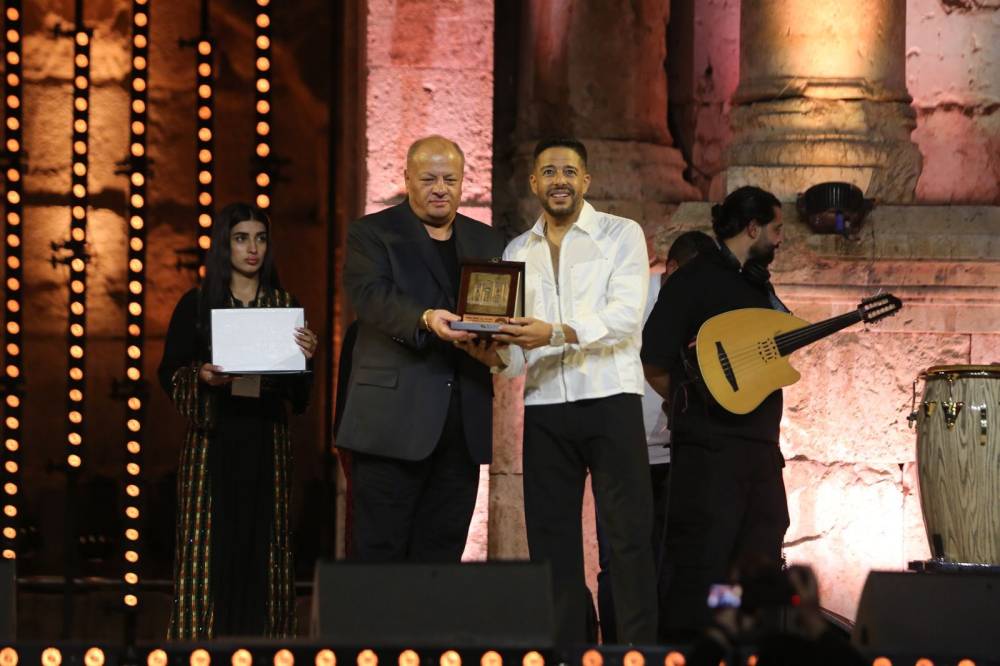 محمد حماقي يُشعل المسرح الجنوبي في جرش: ليلة طربية مصرية لا تُنسى