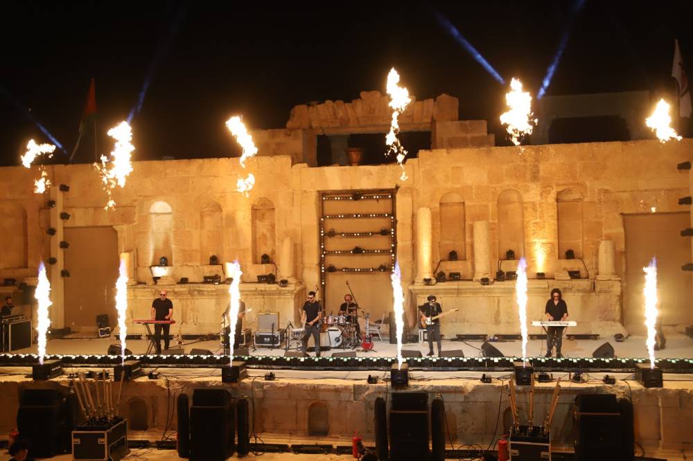 “فرعي” و”أوتوستراد” يشعلان المسرح الشمالي في جرش بأغاني الراب والموسيقى البديلة