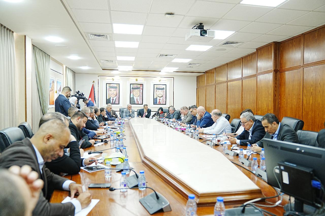 الاقتصاد والسياحة النيابيتين توصيات للنهوض بالقطاع السياحي