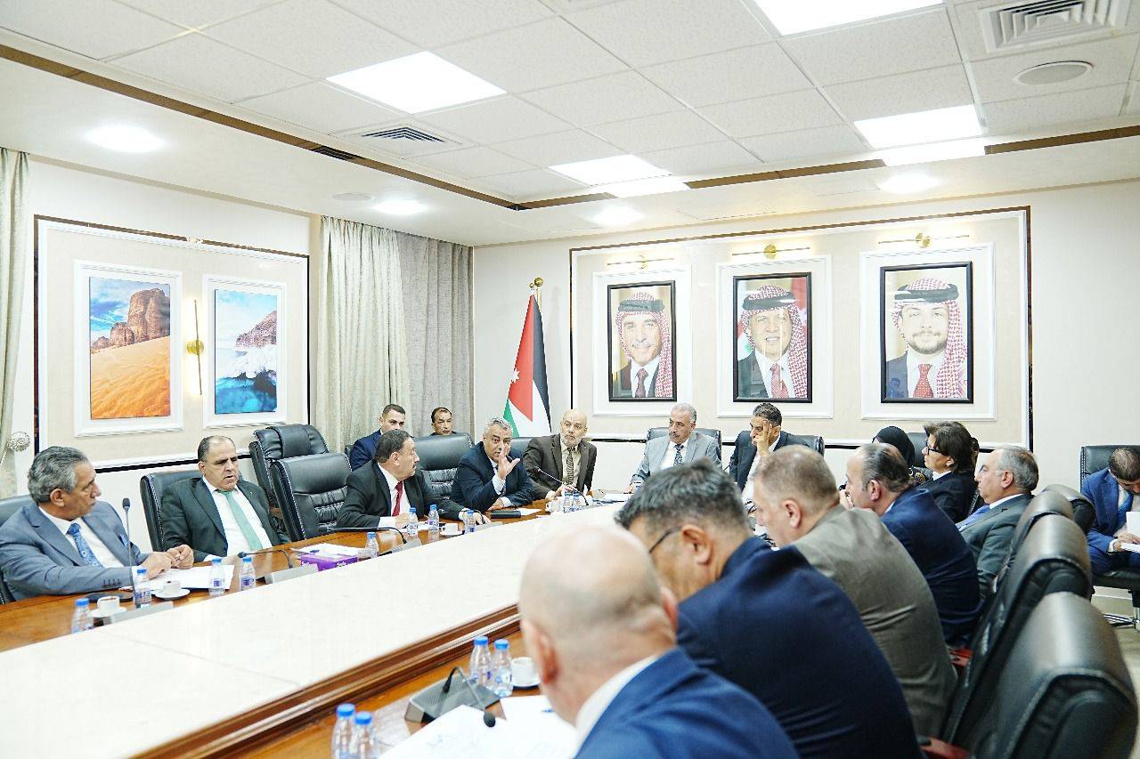 الاقتصاد والسياحة النيابيتين توصيات للنهوض بالقطاع السياحي