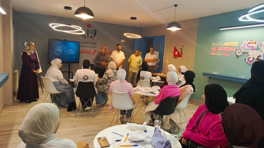 انطلاق معسكر الذكاء الاصطناعي والأمن السيبراني في مركز شباب وشابات حي الأمير محمد