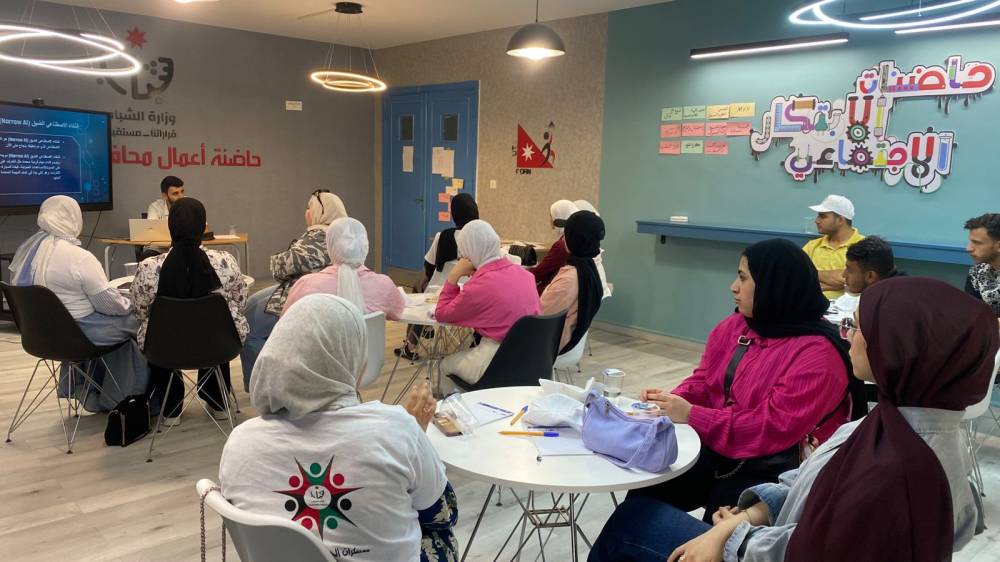 انطلاق معسكر الذكاء الاصطناعي والأمن السيبراني في مركز شباب وشابات حي الأمير محمد