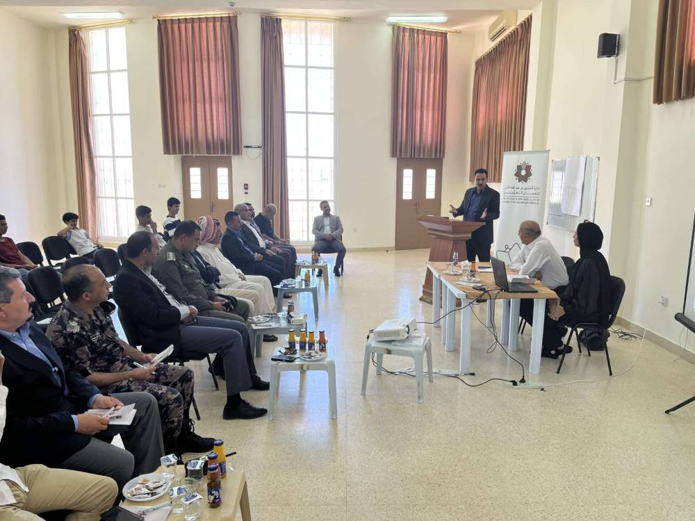 جلسة تعريفية بجائزة الحسين بن عبد الله الثاني للعمل التطوعي في مركز شباب ام الرصاص
