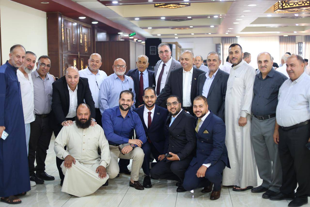 السلايمة يُقيم وليمة غداء بمناسبة زفاف المهندس بلال منذر السلايمة 