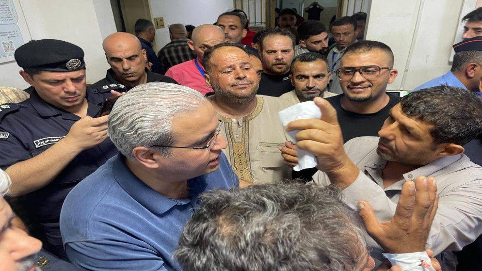 وزير الصحة يؤكد كفاءة أنظمة الطوارئ بمستشفى الزرقاء عقب انقطاع التيار الكهربائي