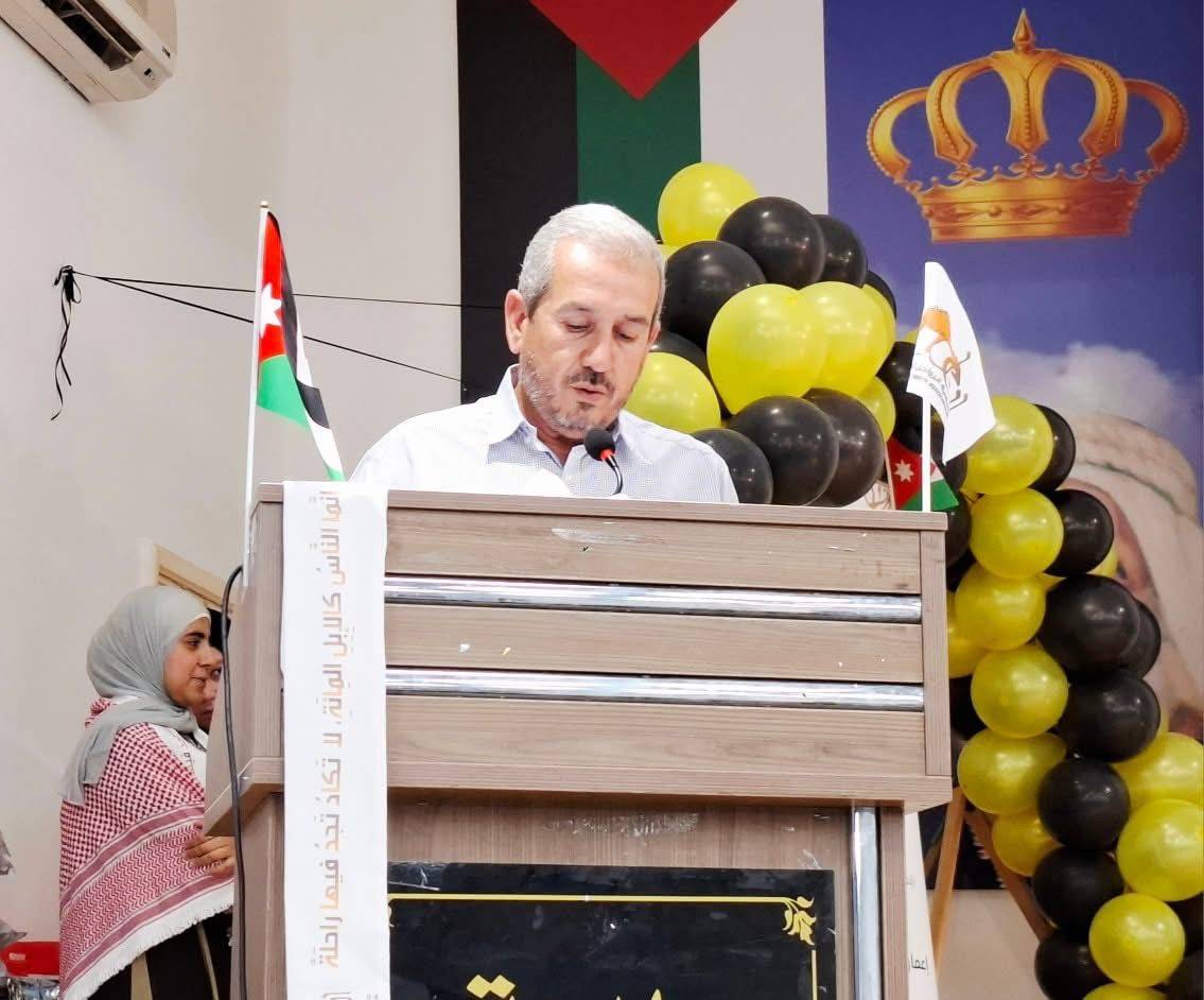 العزازمة يرعى حفل جمعيّة الرواحل الخيريّة بتخريج طلاب النادي الصيفي من حفظة القرآن الكريم وإشهار إسم جمعيتها بمادبا