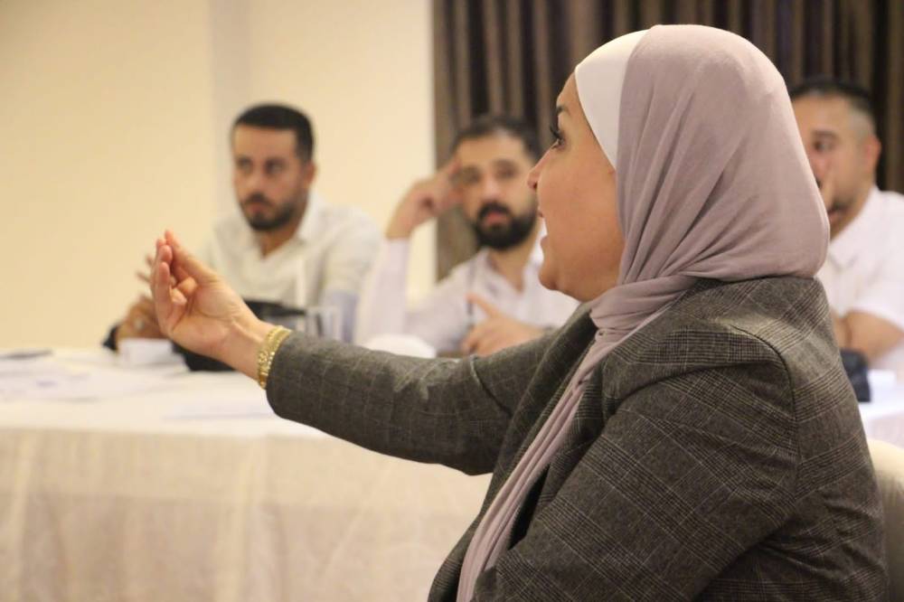 حقوقيون تطلق أصوات سياسية شابة: تخريج المشاركين في برنامج الظهور الإعلامي الحزبي 