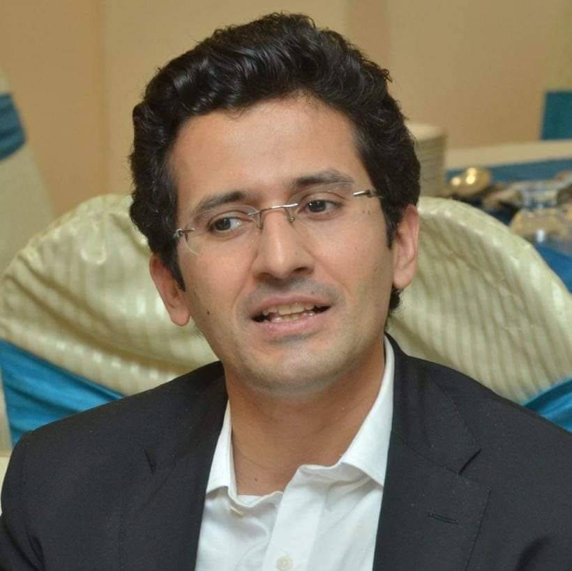 تقرير يسلط الضوء على أهمية استراتيجيات الحد من المخاطر لمكافحة أزمة التدخين في باكستان