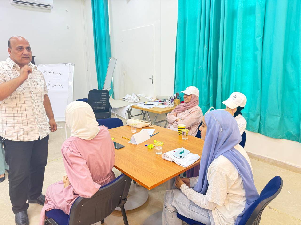 انطلاق معسكر التغير المناخي (الاقتصاد الأخضر) في مركز شباب وشابات الظليل