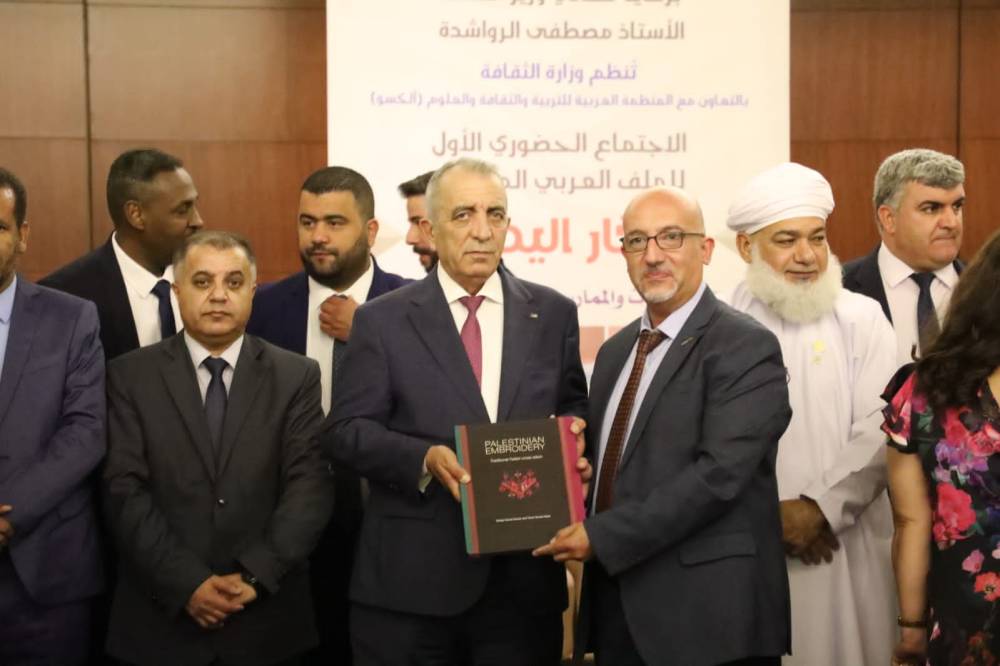 برعاية معالي وزير الثقافة.. انطلاق أعمال الاجتماع التنسيقي لترشيح الملف العربي المشترك: الفخار اليدوي، المهارات والممارسات والفنون المرتبطة به