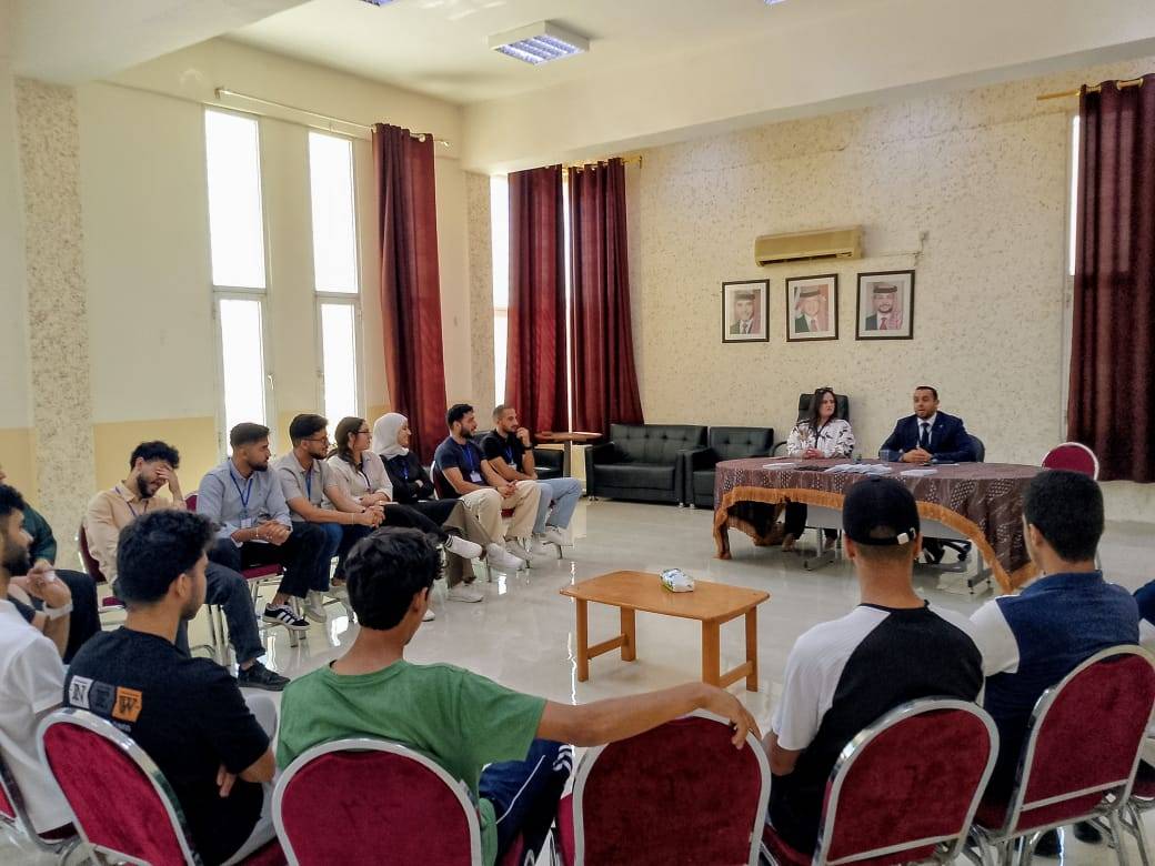 ورشة في مركز شباب الجيزة حول التخصصات المطلوبة في سوق العمل بالتعاون مع جامعة الشرق الأوسط