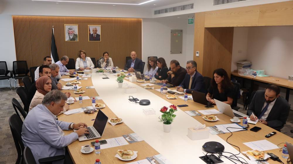 سلطة جودة البيئة تعقد اجتماع مجموعة عمل قطاع البيئة وتبحث التحديات البيئية في فلسطين