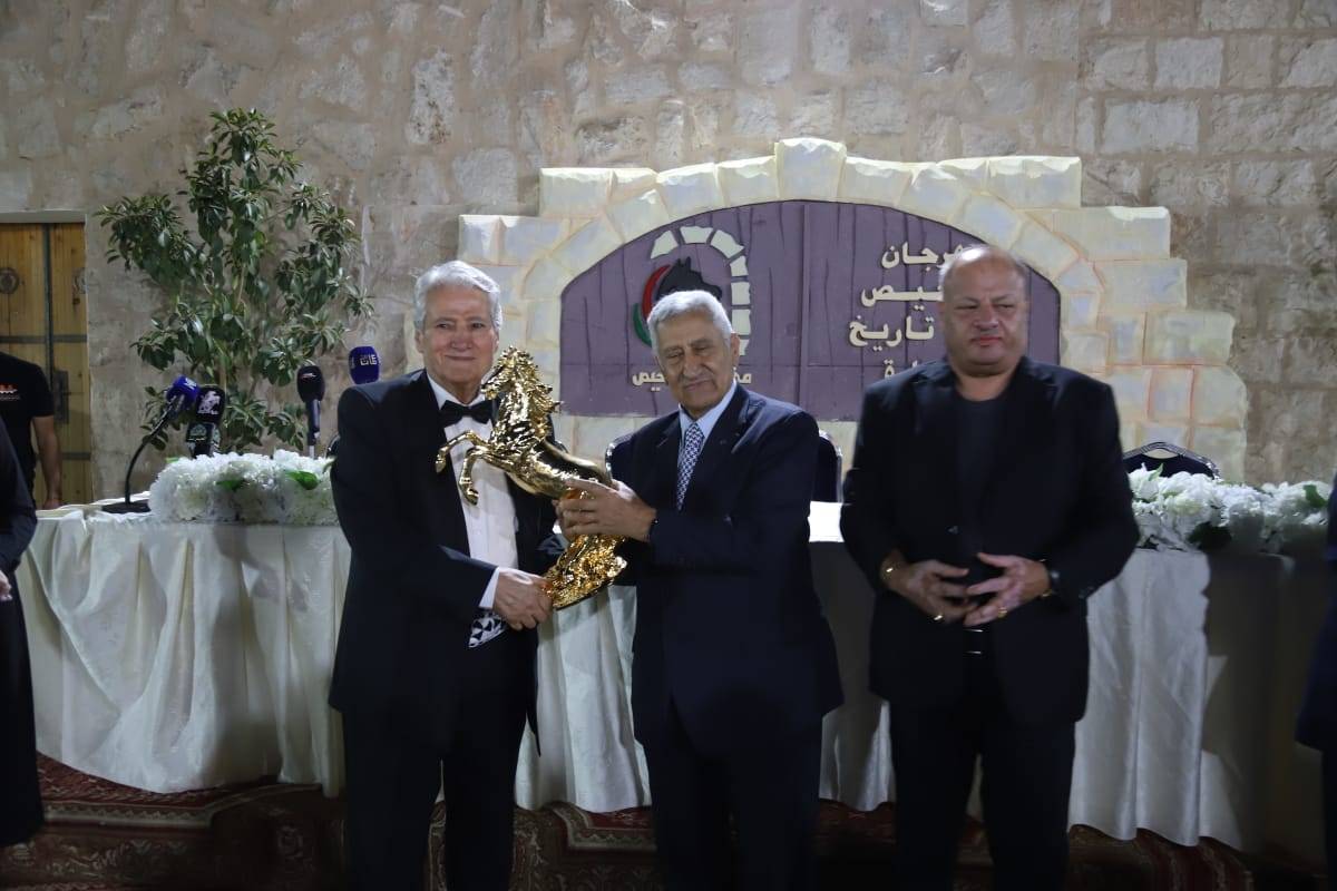 مهرجان الفحيص يكرم نخبة من مبدعي الأردن برعاية عبدالله النسور