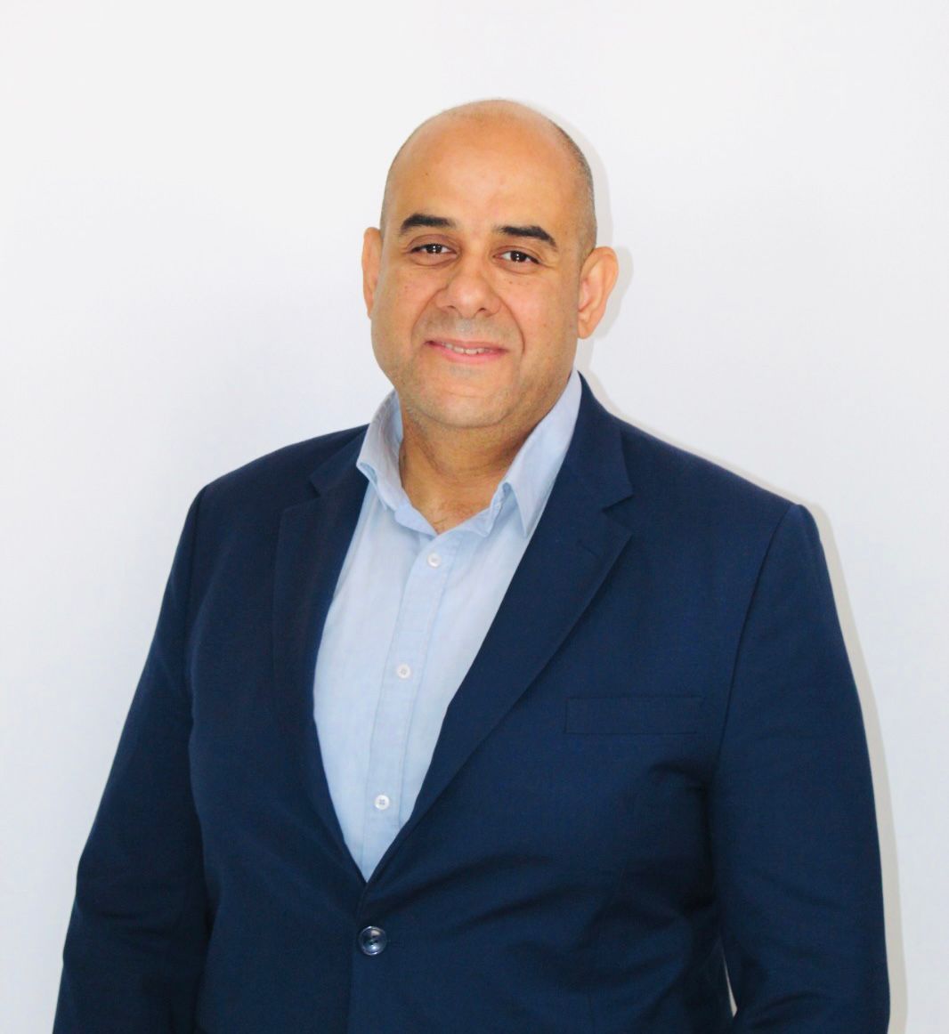 سامر الطيب يهنئ عماد أبو حلتم بتعيينه رئيسًا لهيئة الأوراق المالية