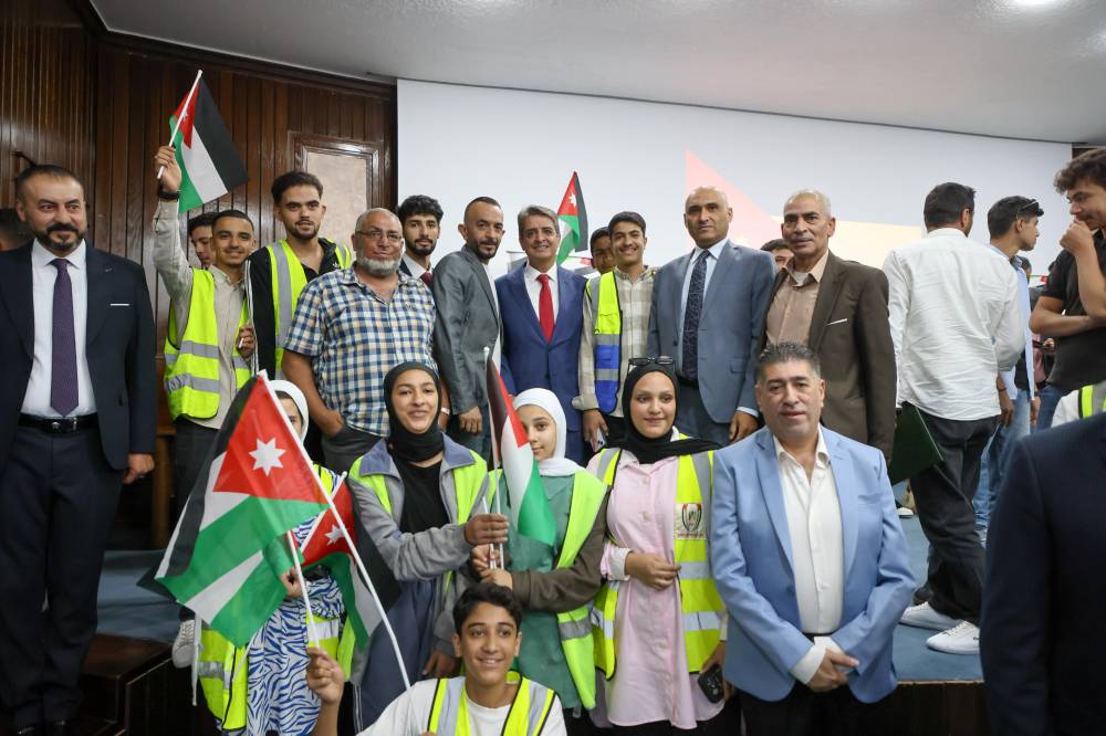 العدوان: طاقات الشباب الأردني ركيزة التنمية واستثمار المستقبل