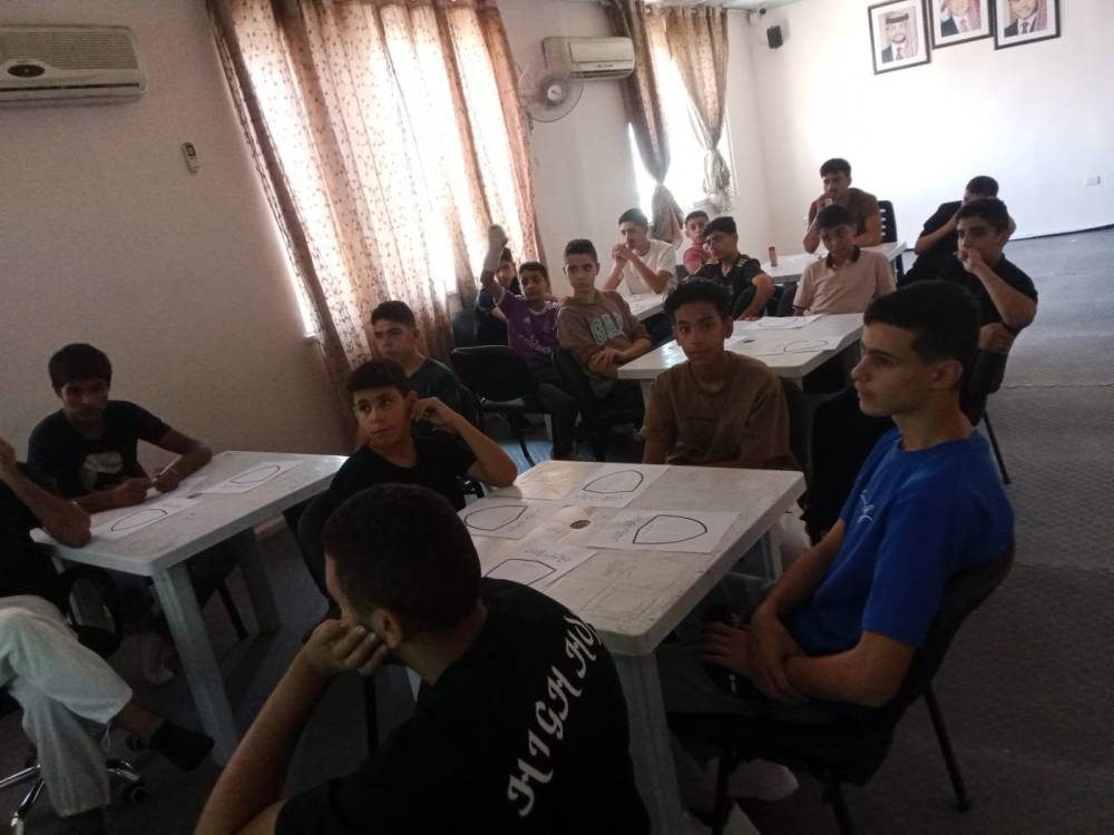 جلسة توعوية حول مخاطر الإدمان في مركز شباب وشابات الرصيفة