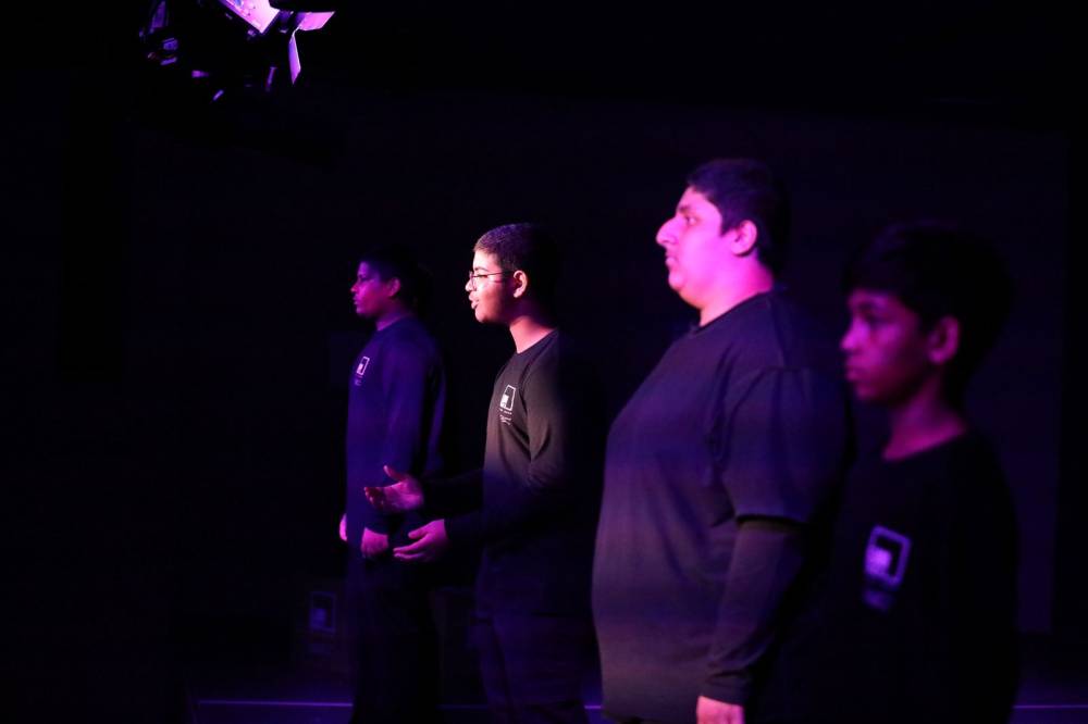 أربعة عروض فنية احترافية في يوم الناشئة المسرحي