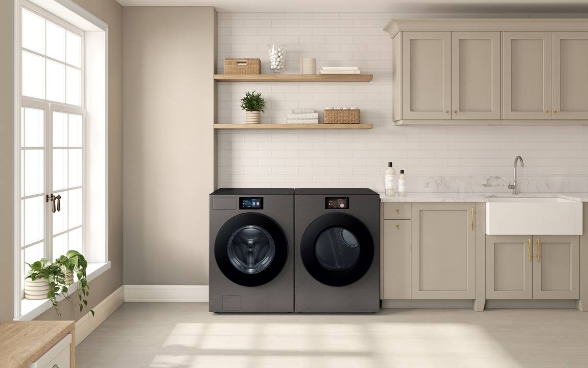 سامسونج تكشف عن الغسالة الجديدة ‘Bespoke AI Washer’ والجيل الثاني من جهاز ‘Bespoke AI Laundry Combo’ في معرض ‘IFA 2025’