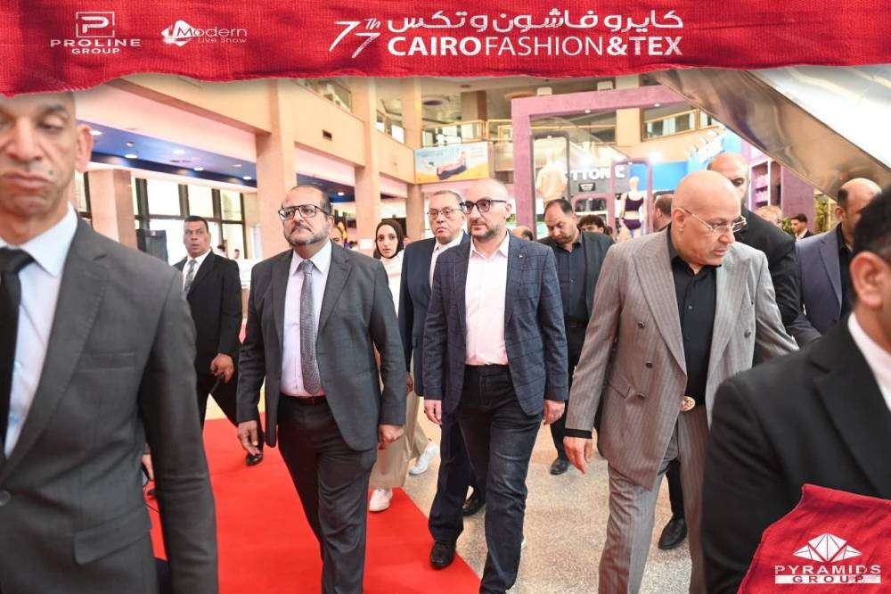 النقابة العامة لتجار الألبسة تشارك بتميز في معرض Cairo Fashion بمشاركة 23 دولة