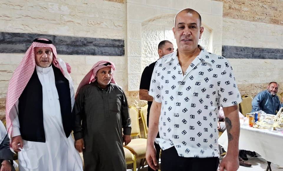 الركيبات يجمع الأصدقاء والمُحبين على مأدبة عشاء بعد أن مَنَّ الله عليه بالشفاء وإنتهاء فترة العزل الإولى ..