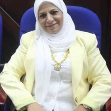 ((أفعى بثوب مزركش))