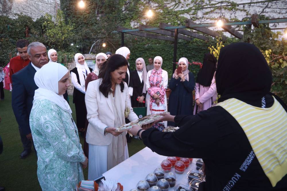 الأميرة رجوة بنت علي تفتتح “جمعية ربيع المحبين” في عمّان احتفاءً بمرور 1500 عام على ولادة النبي الكريم