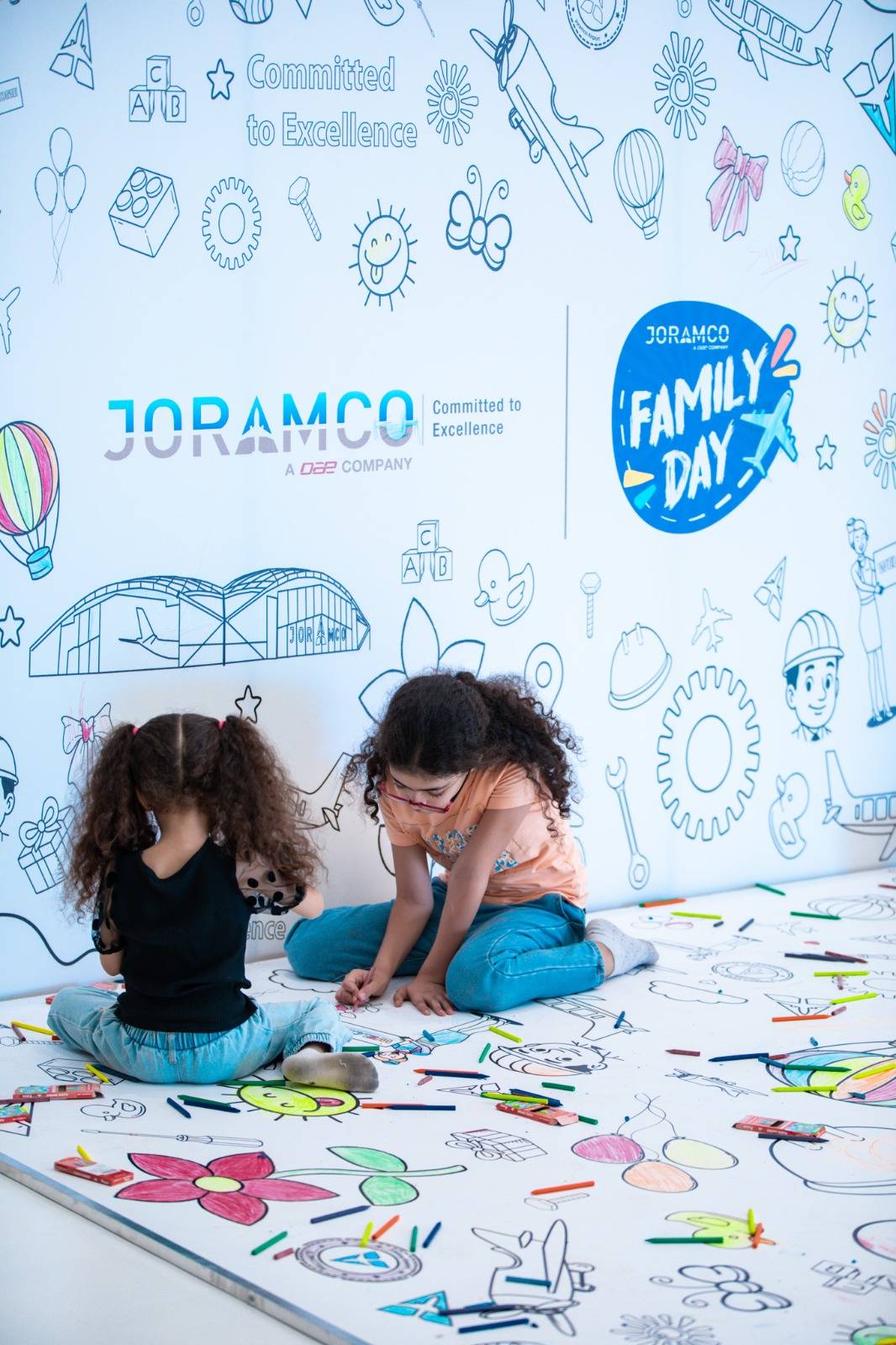 جورامكو ترحّب بعائلات الموظفين في يوم العائلة الترفيهي في هنغر رقم 7 الجديد