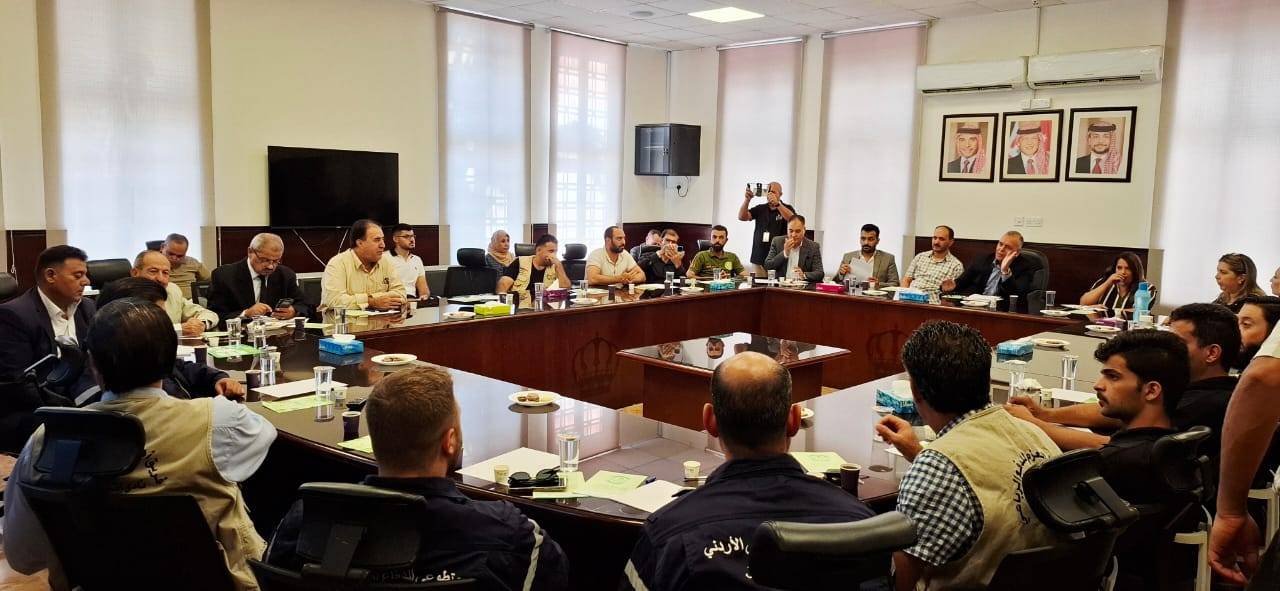 مؤسسه الحسين للسرطان تنظم ندوة توعوية بعنوان نحو بيئة صحية ضد السرطان في قاعة محافظة مادبا..